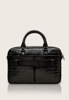 Leonor, the briefcase
