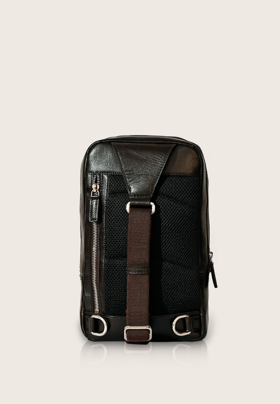Brio, the slingpack