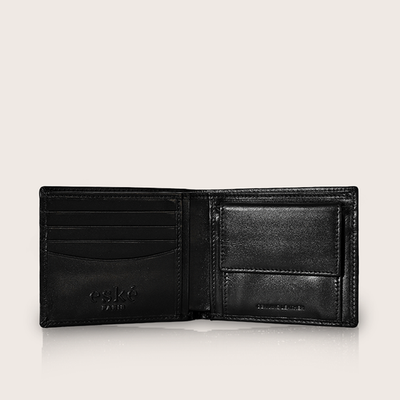Stevie, the wallet
