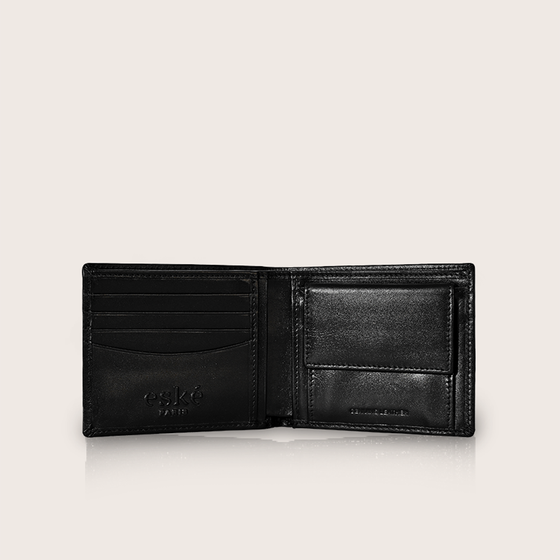 Stevie, the wallet