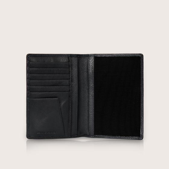 Caigo, the passport case