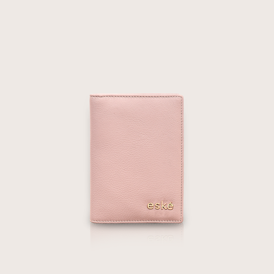 Caigo, the passport case