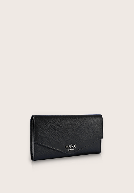 Petra, the trifold wallet