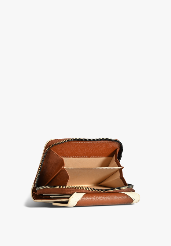 Roxane, the zip around wallet