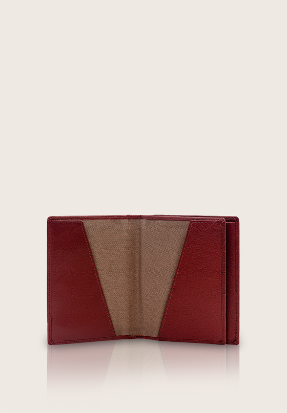 Mabel, the passport case